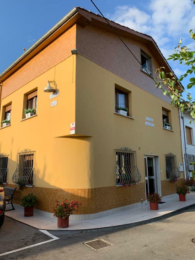 Vivienda Vacacional El Majo Siero エクステリア 写真